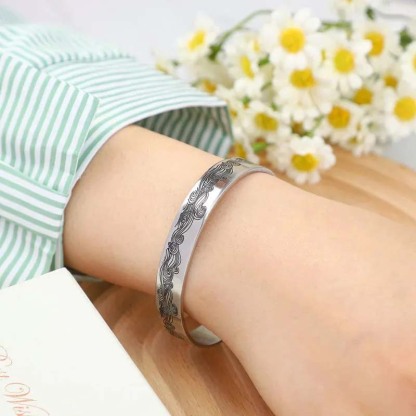 "Never Forget that I LOVE YOU" Bracelet-Jolura