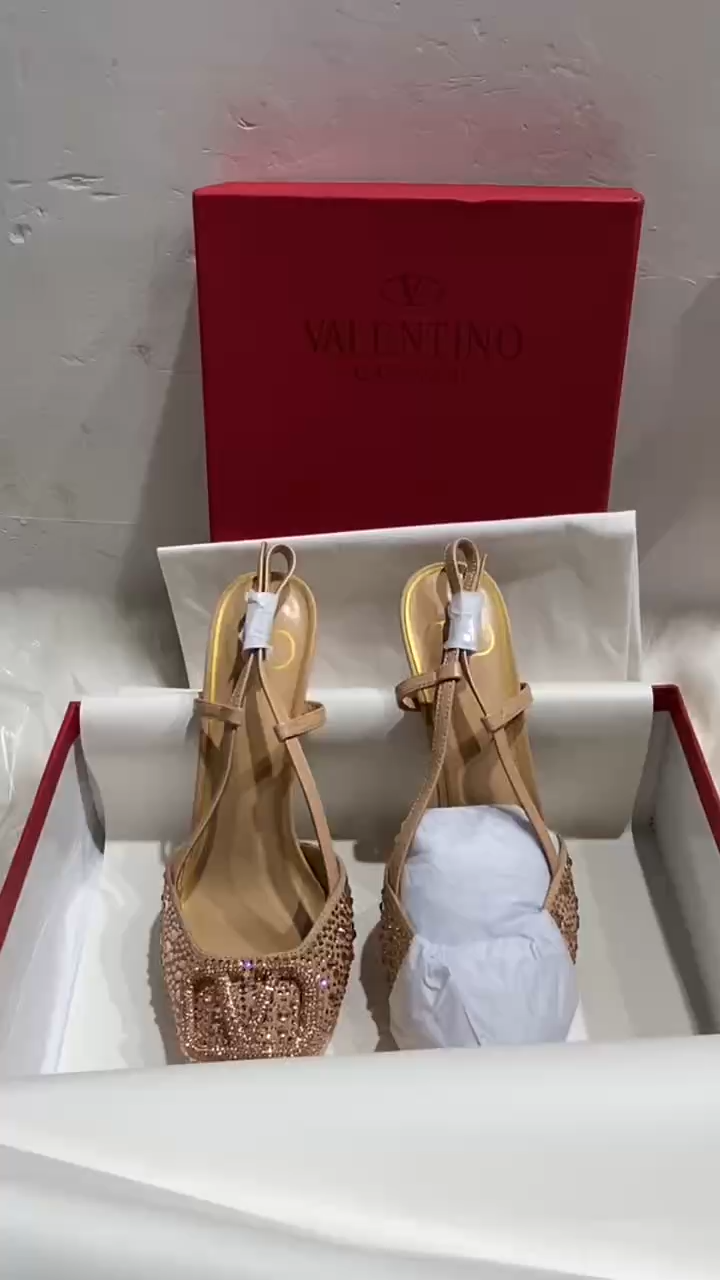 Valentino nude shoes