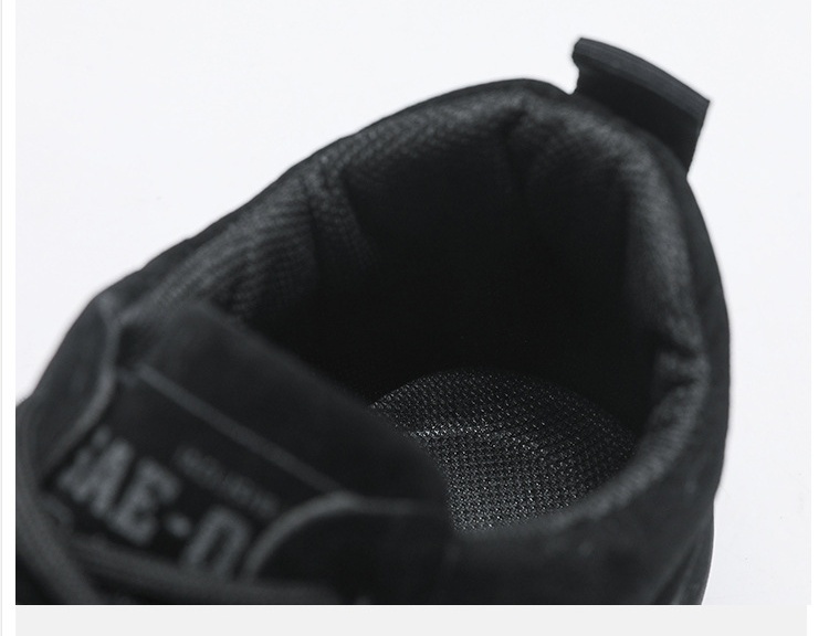 Oggi riceverai uno sconto del 50% sulle scarpe ortopediche da esterno da uomo che leniscono i piedi, alleviano il dolore e riducono lo stress sui piedi.