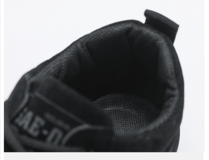 Oggi riceverai uno sconto del 50% sulle scarpe ortopediche da esterno da uomo che leniscono i piedi, alleviano il dolore e riducono lo stress sui piedi.