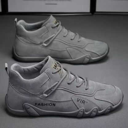Oggi riceverai uno sconto del 50% sulle scarpe ortopediche da esterno da uomo che leniscono i piedi, alleviano il dolore e riducono lo stress sui piedi.