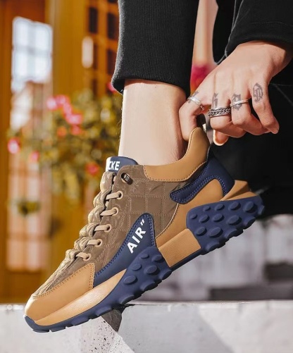 Lo sconto di oggi è del 50%, il che può alleviare l'affaticamento del piede, ridurre la pressione delle scarpe sui piedi e rendere i piedi più comodi.