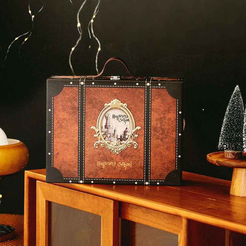 HP Vintage Suitcase HIDDEN MUG