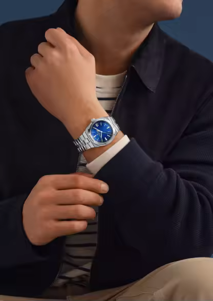 Overseas self-winding 4520V/210A-B128 41 mm Steel