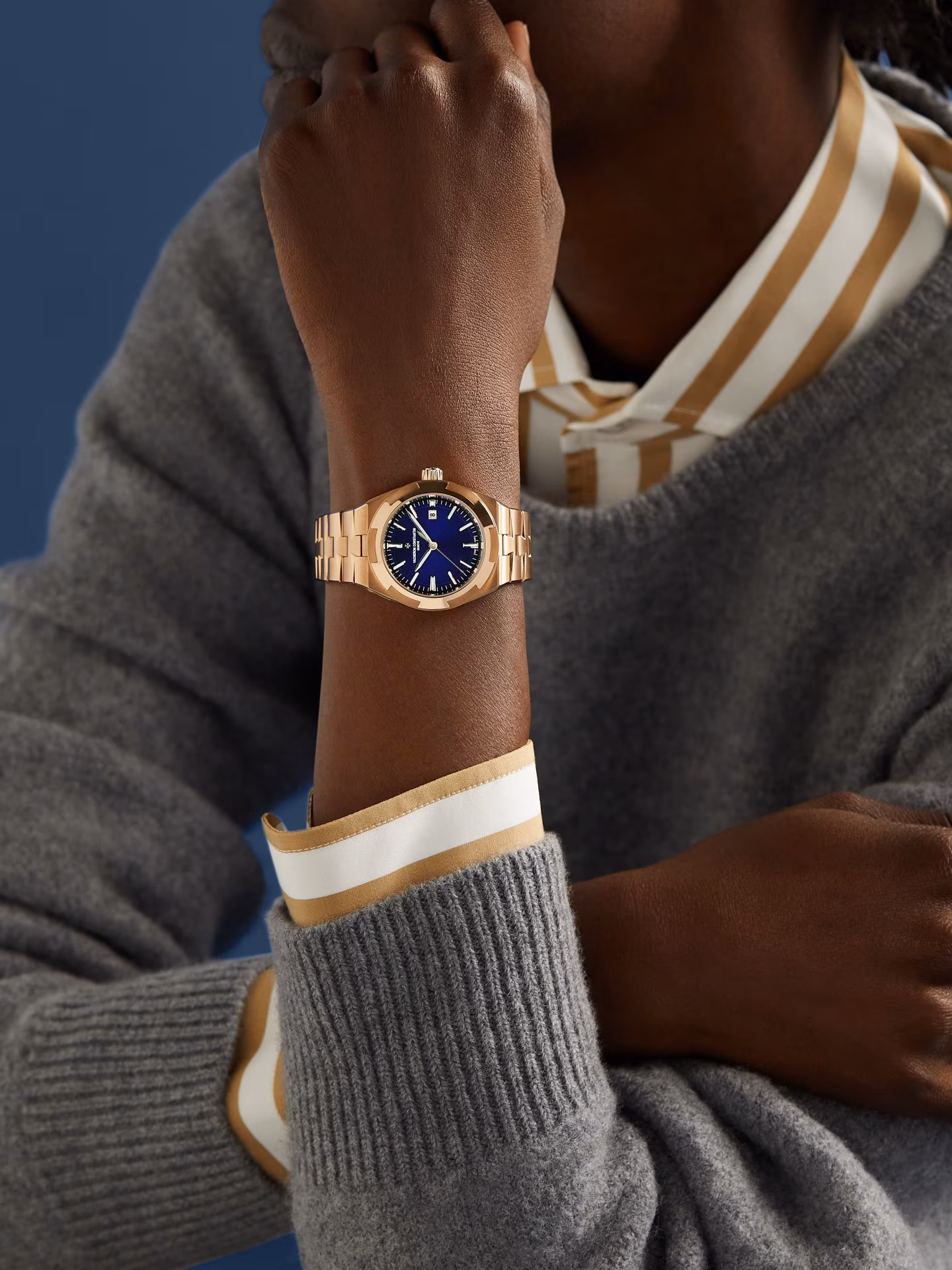 Overseas self-winding 4600V/200R-B979 34.5 mm Pink Gold