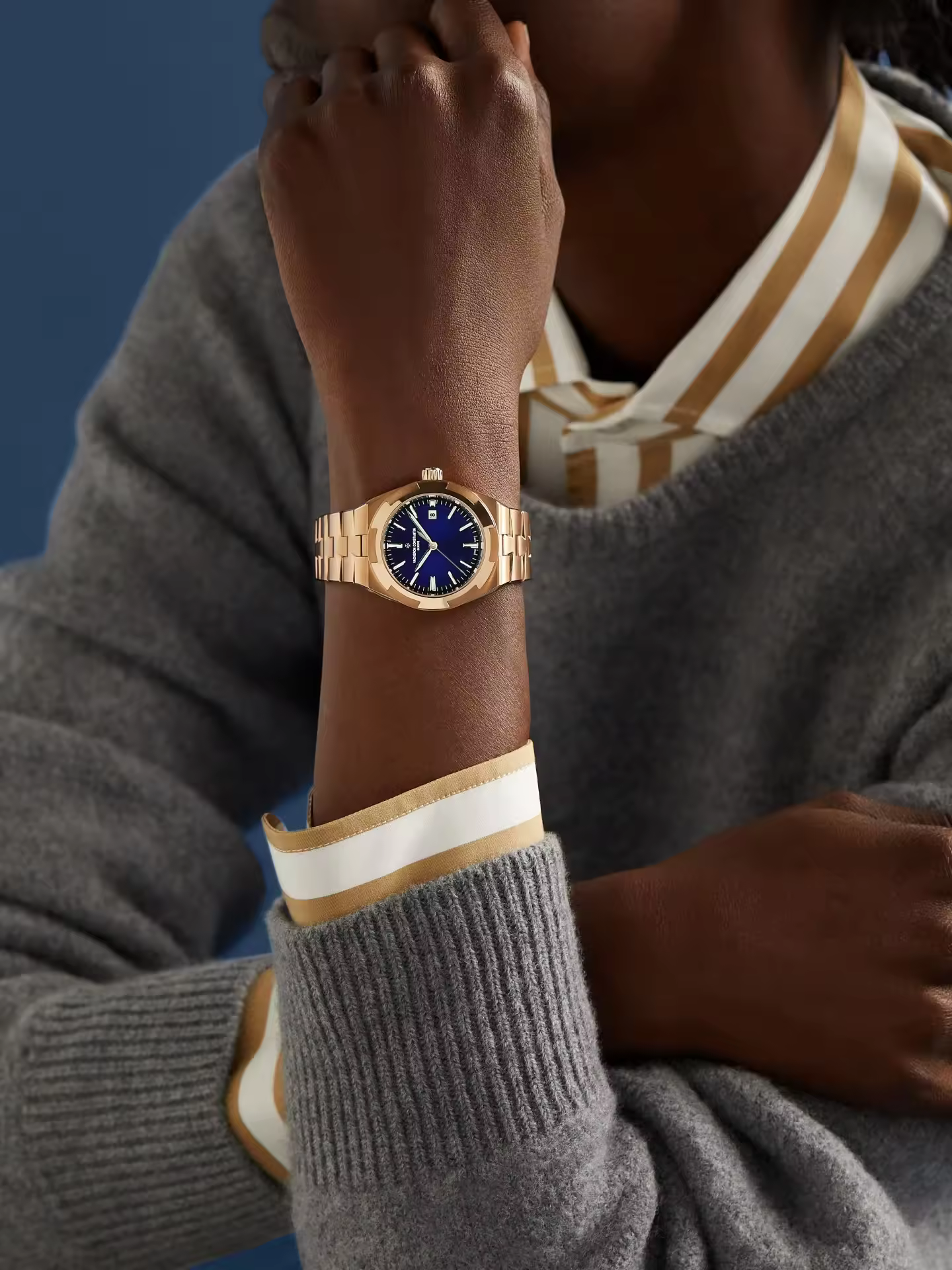 Overseas self-winding 4600V/200R-B979 34.5 mm Pink Gold