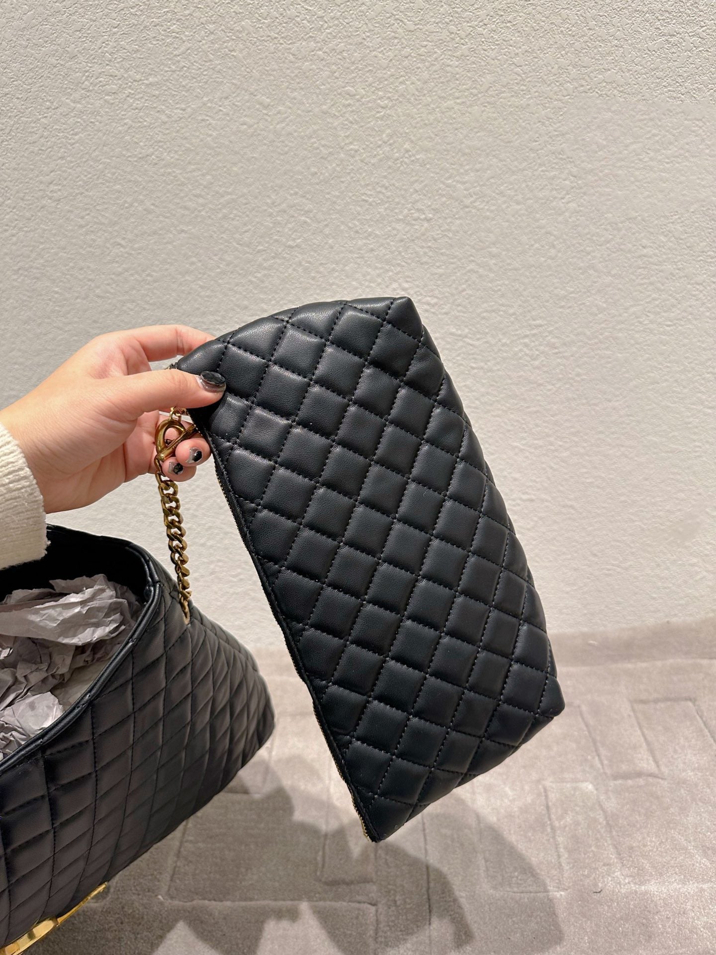 YSL BAG/ 40 x 35 cm