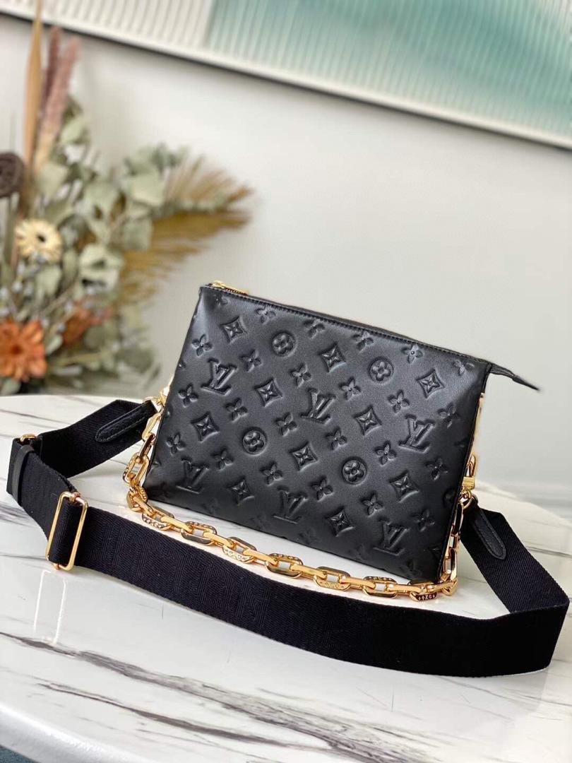 LV BAG/ 26 x 20 x 12 cm