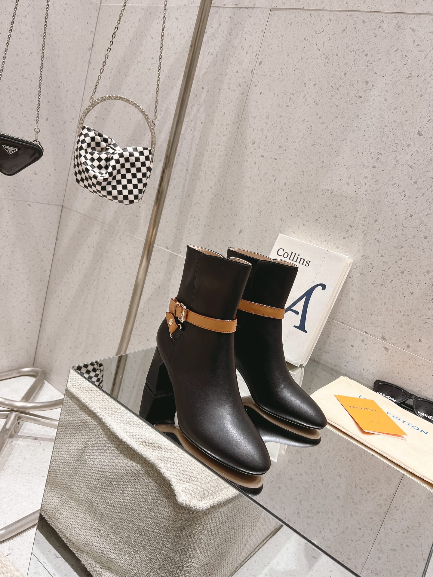 LV SHOES