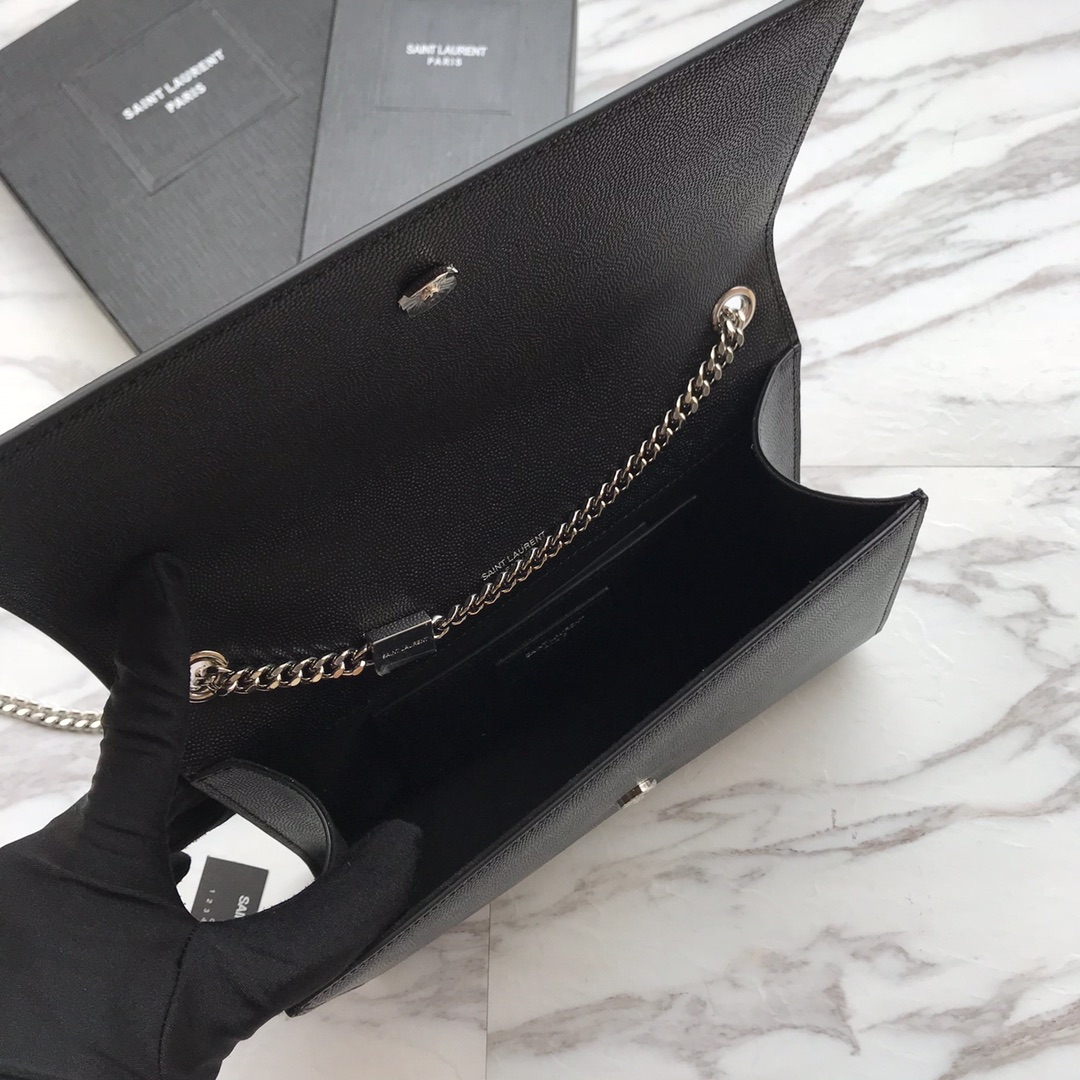 YSL BAG/ 24 x 14.5 x 5.5 cm