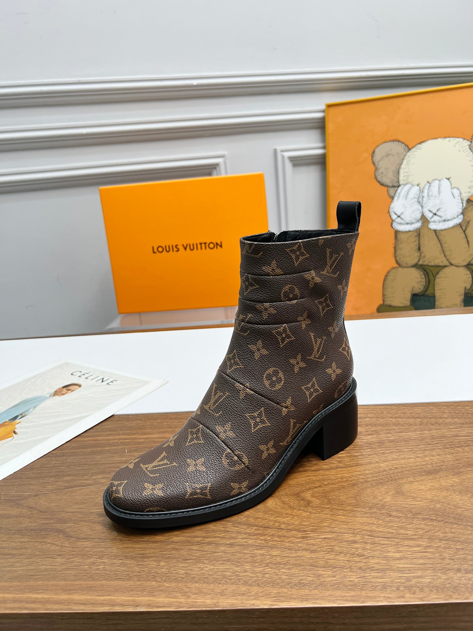 LV SHOES 