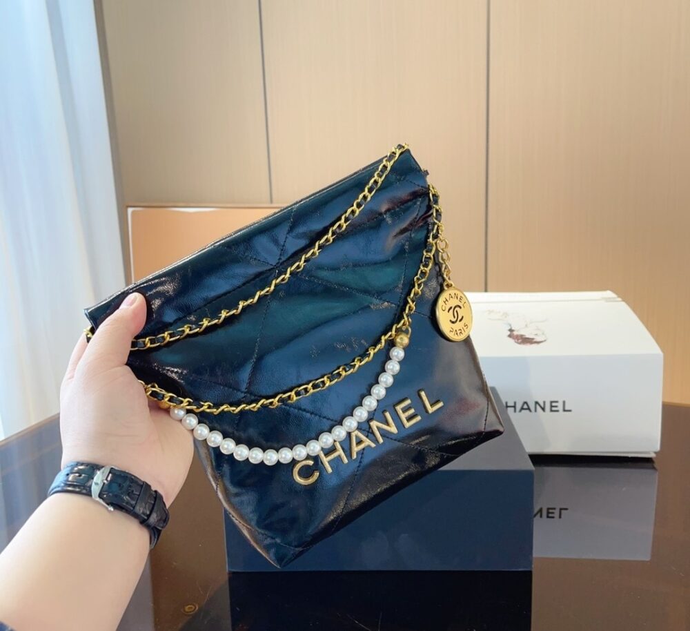 CN BAG/ 18 x 6 x 22 cm