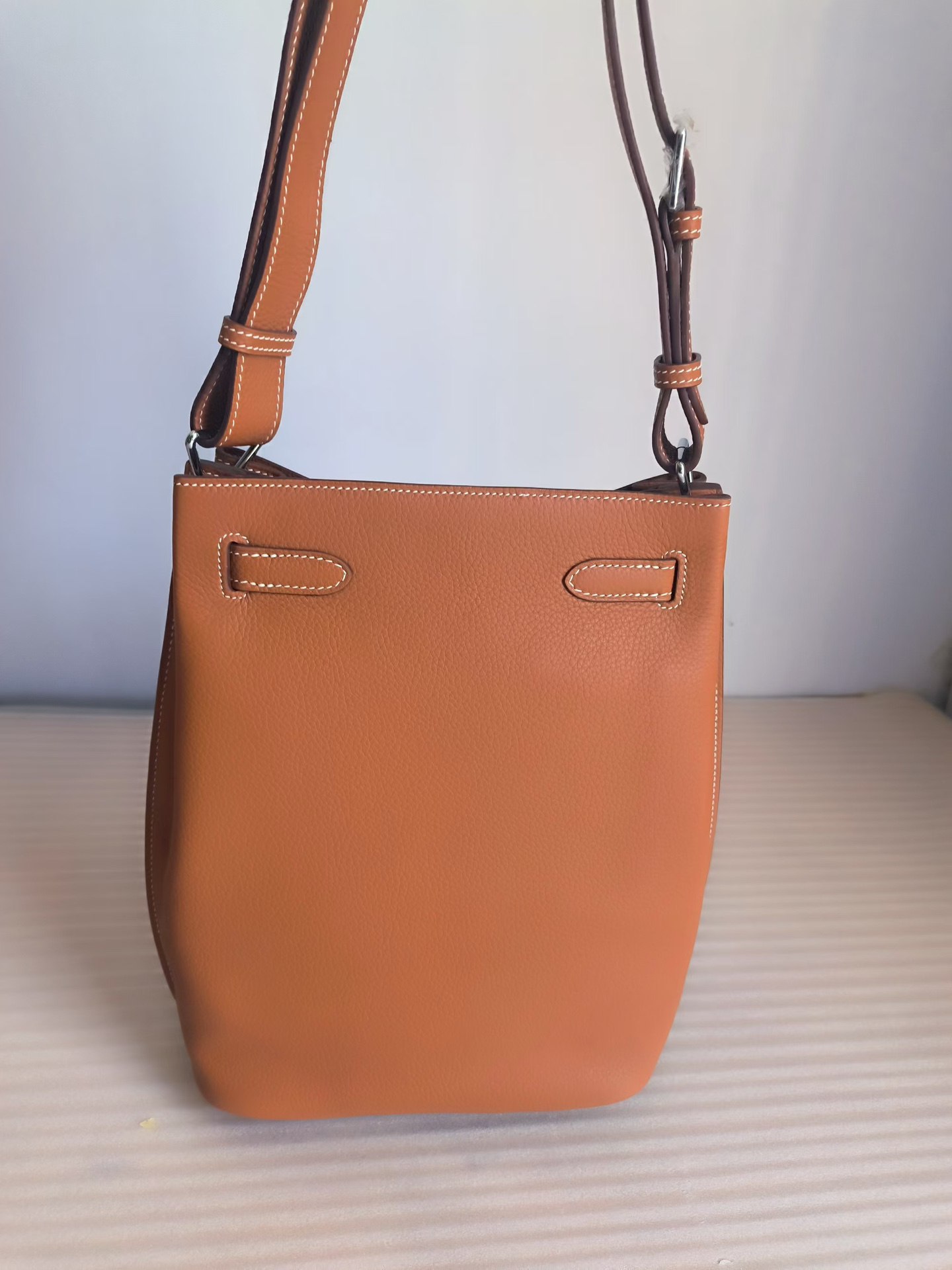 Hm bag/ 22 x 30.5 x 11cm