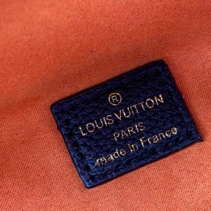 LV BAG/ 37 x 14 x 20 cm