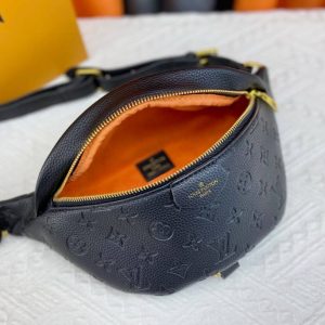 LV BAG/ 37 x 14 x 20 cm