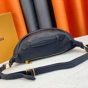 LV BAG/ 37 x 14 x 20 cm