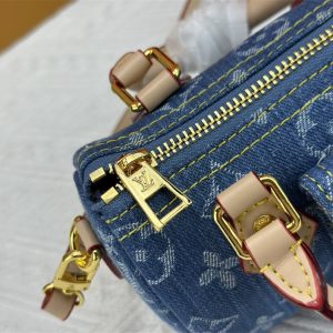 LV Bag/ 16 x 10 x 7.5 cm 