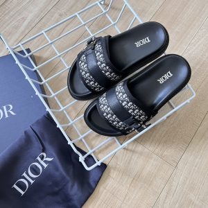 DR Sandals