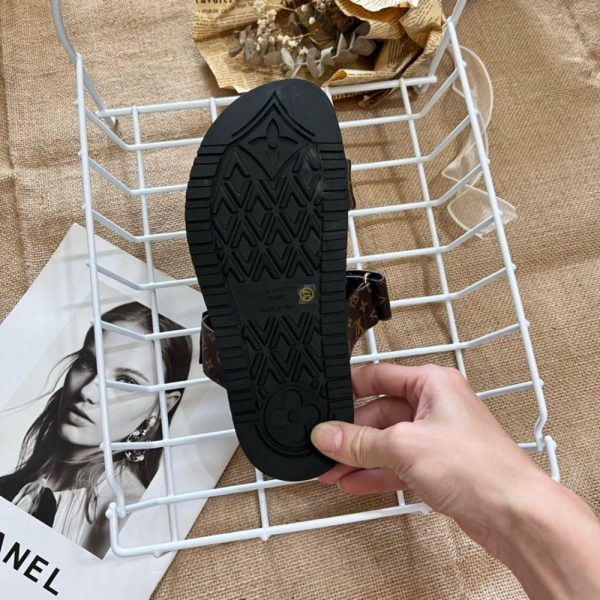 LV shoes