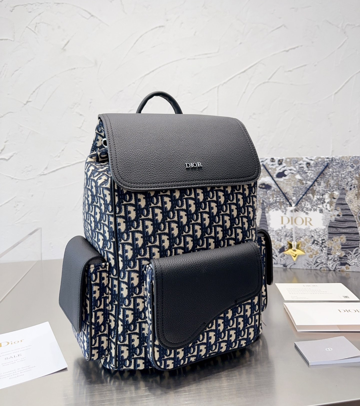 Dior bag/ 30 x 40 cm