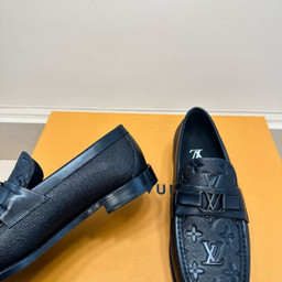 LV Shoes 