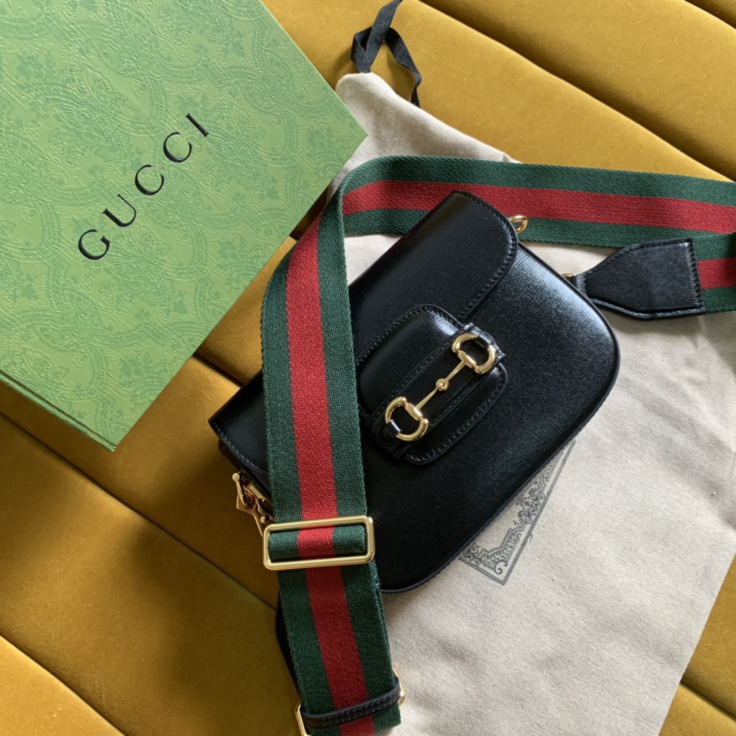 GG BAG/ 20.5 x 14.5 x 5 cm