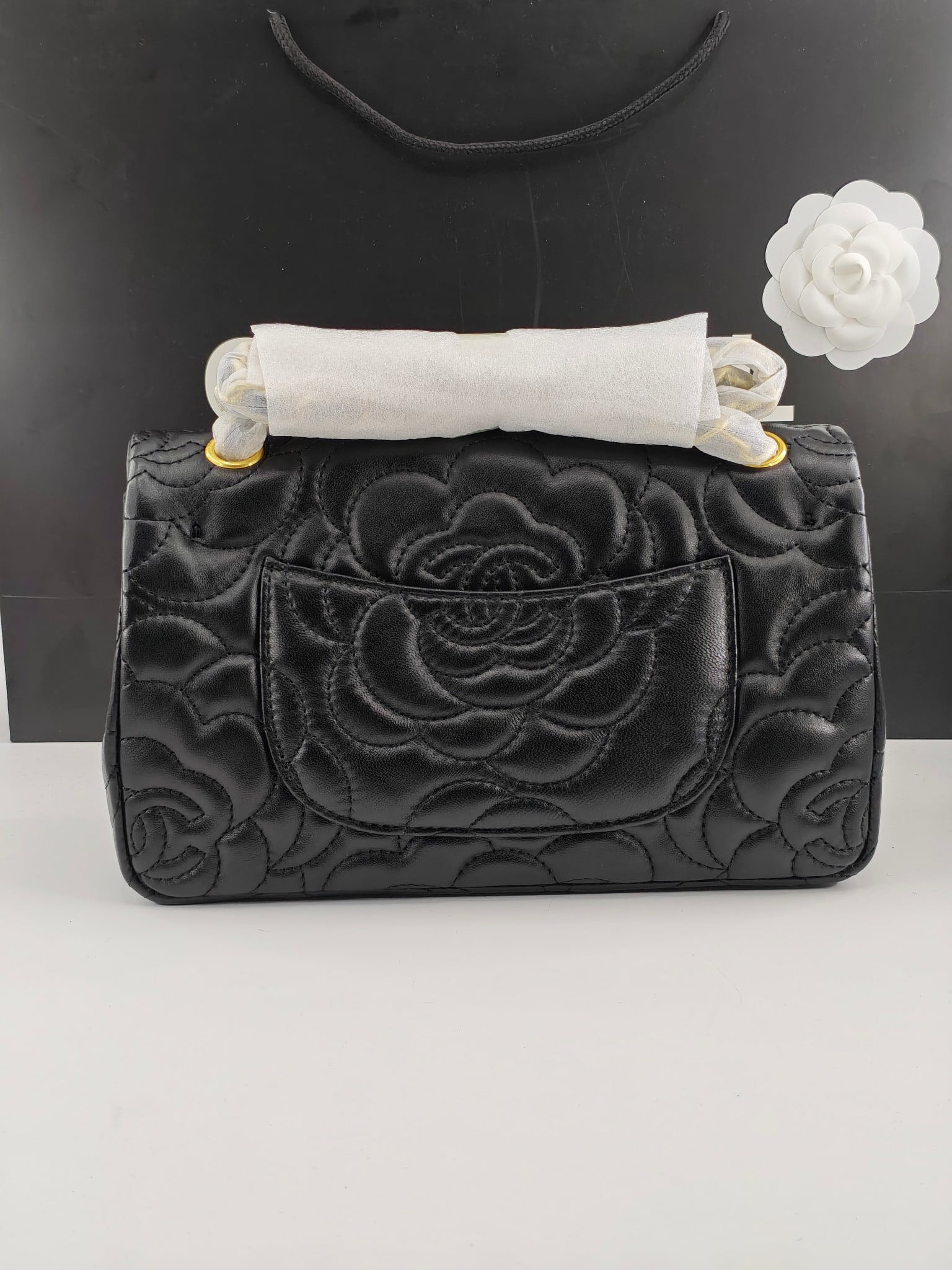 CN BAG/ 25 x 15 x 7 cm 
