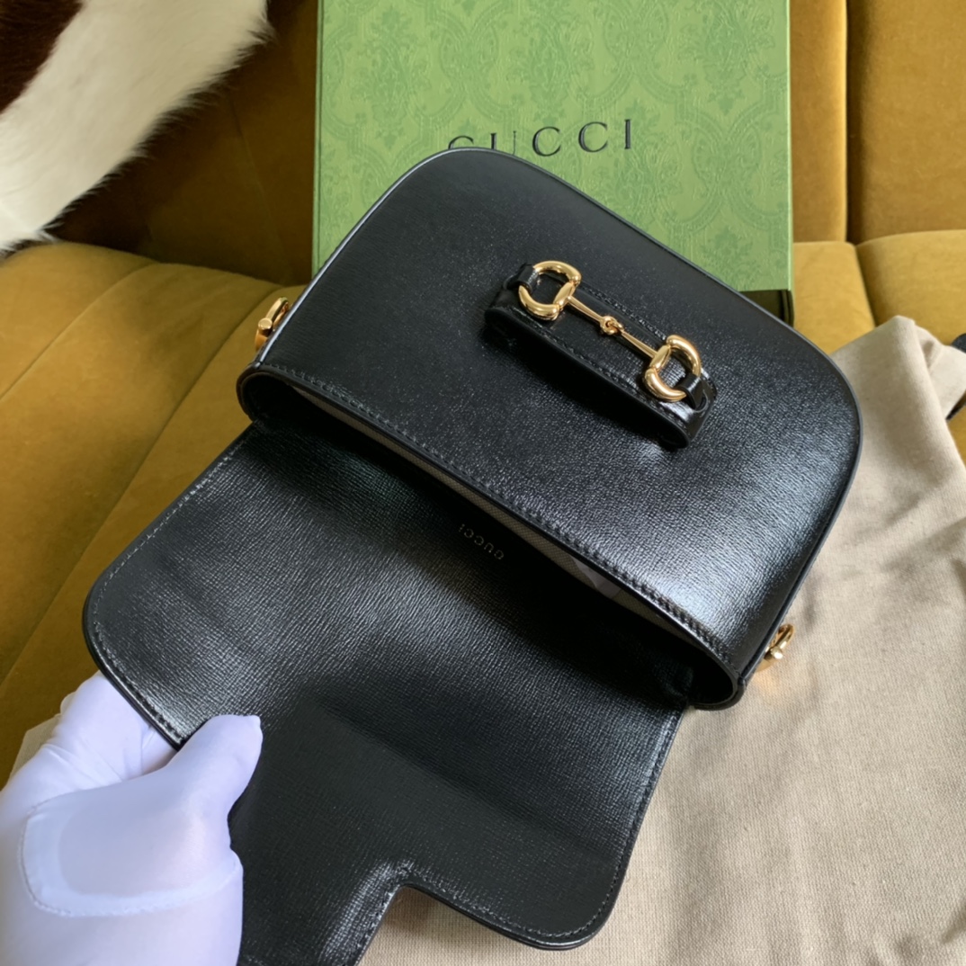 GG BAG/ 20.5 x 14.5 x 5 cm