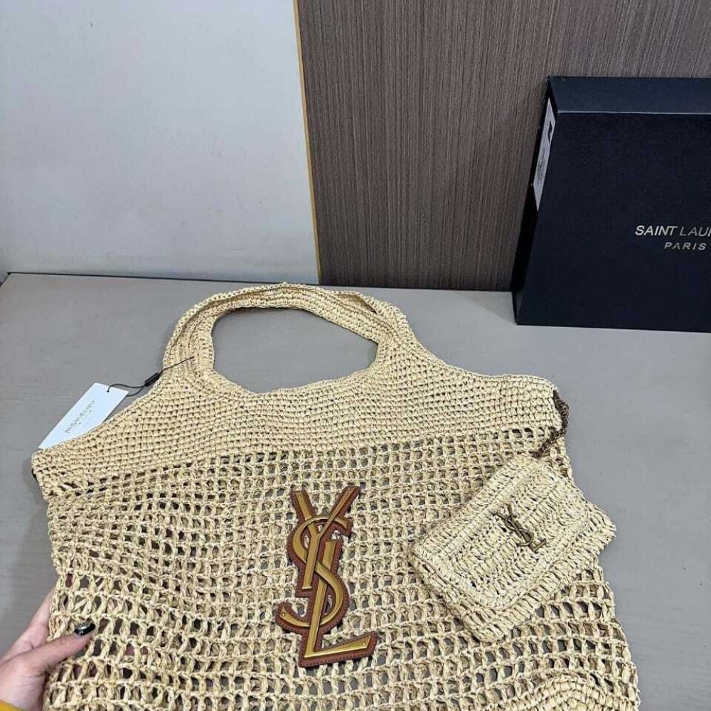 YSL BAG/ 45 x 38 cm