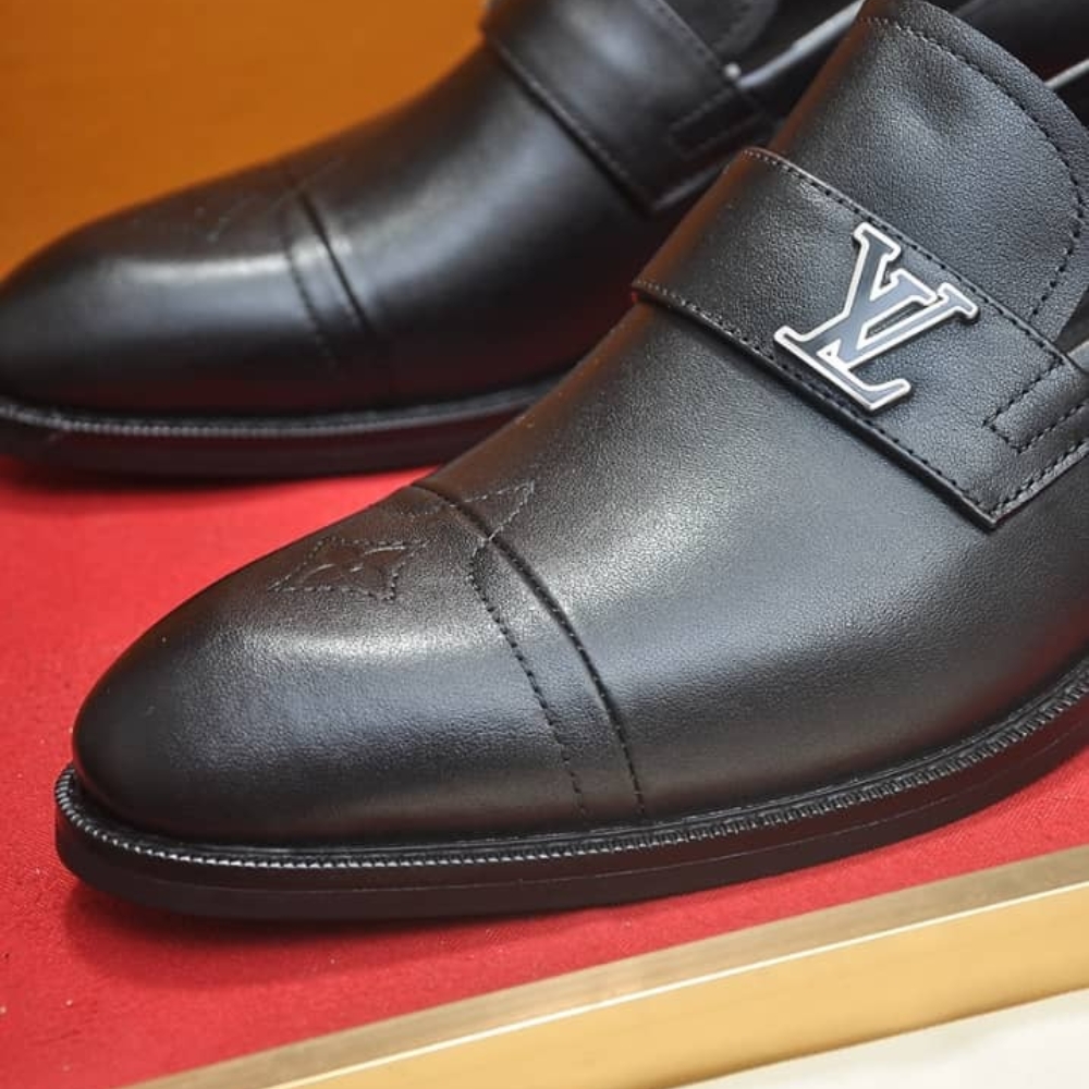 LV MEN SHOES