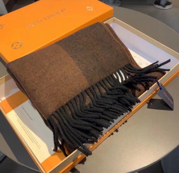 LV Scarf/  15.7 x 75.6 inches