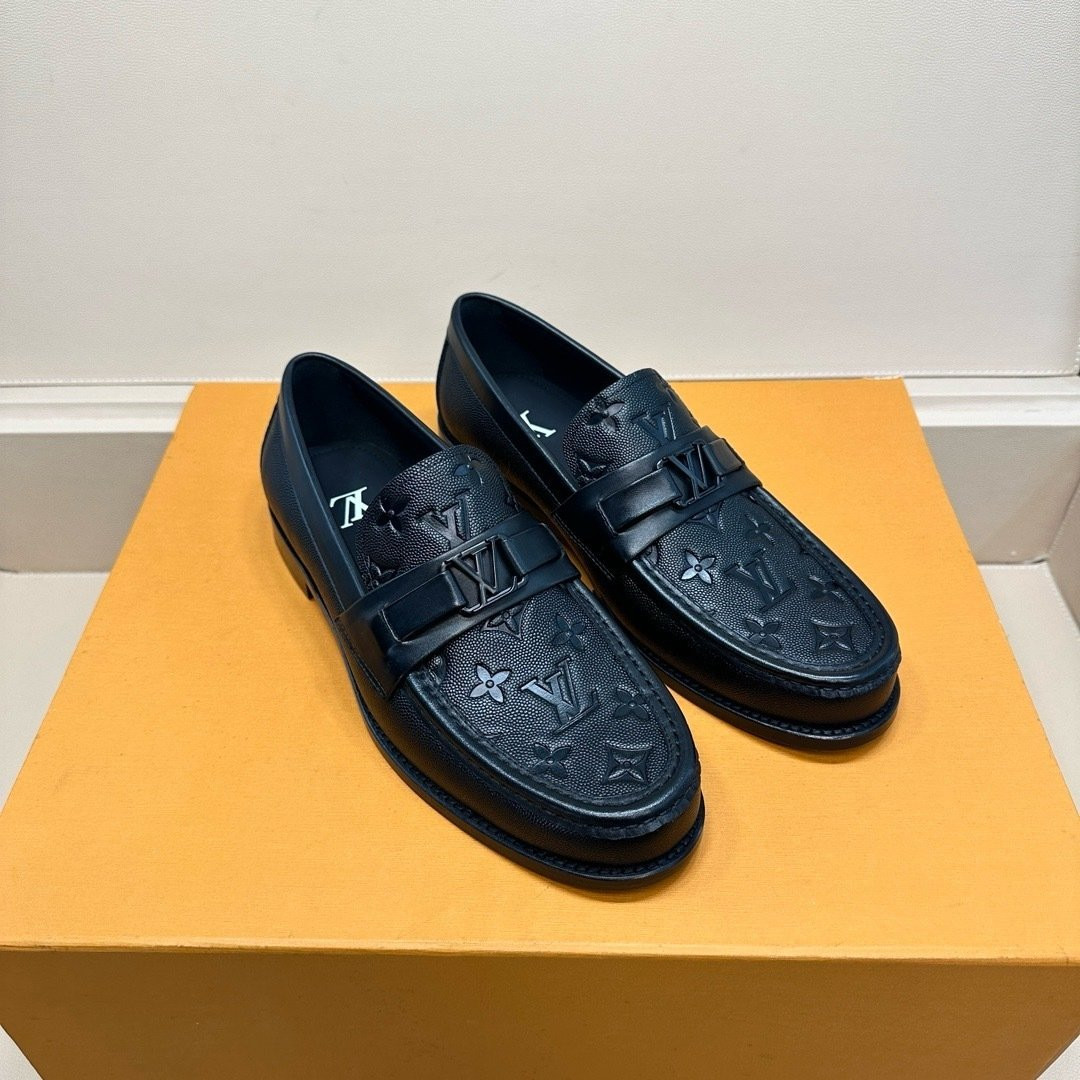 LV Shoes 