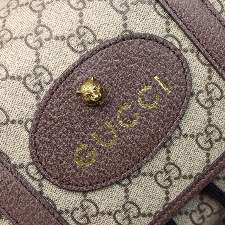 GG BAG/ 11 inches (W) x 17.3 inches (H) x 7.8 inches (D)