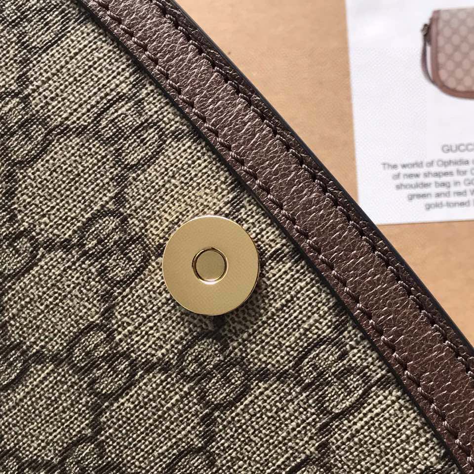 GC BAG/ 25 x 18 x 9 cm