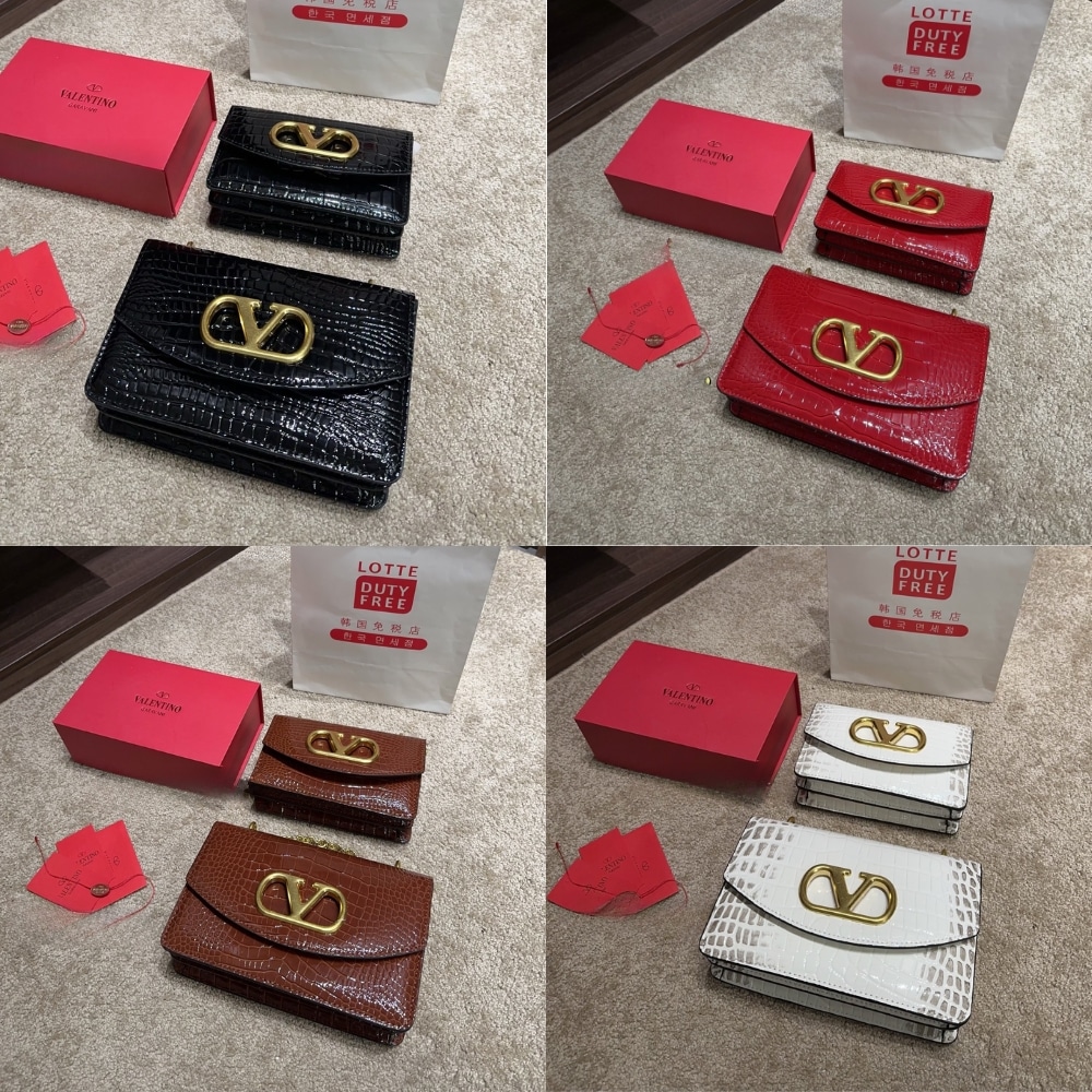 Valentino bag/ 19 x 12 cm