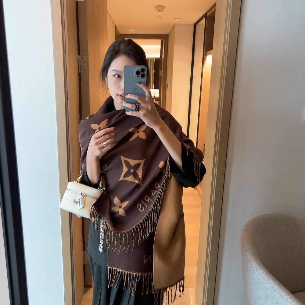 LV SCARF/ 180 x 65 cm 