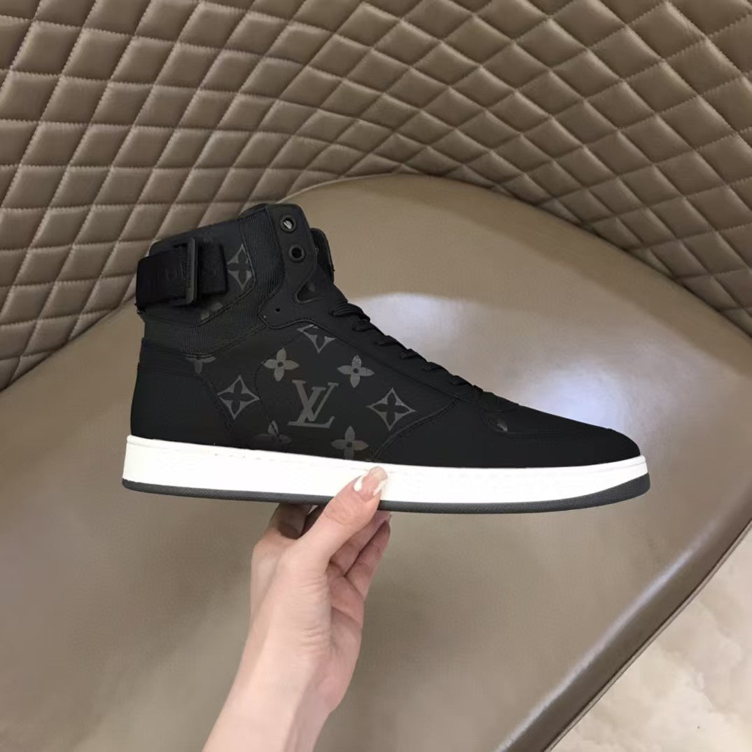 LV SHOES