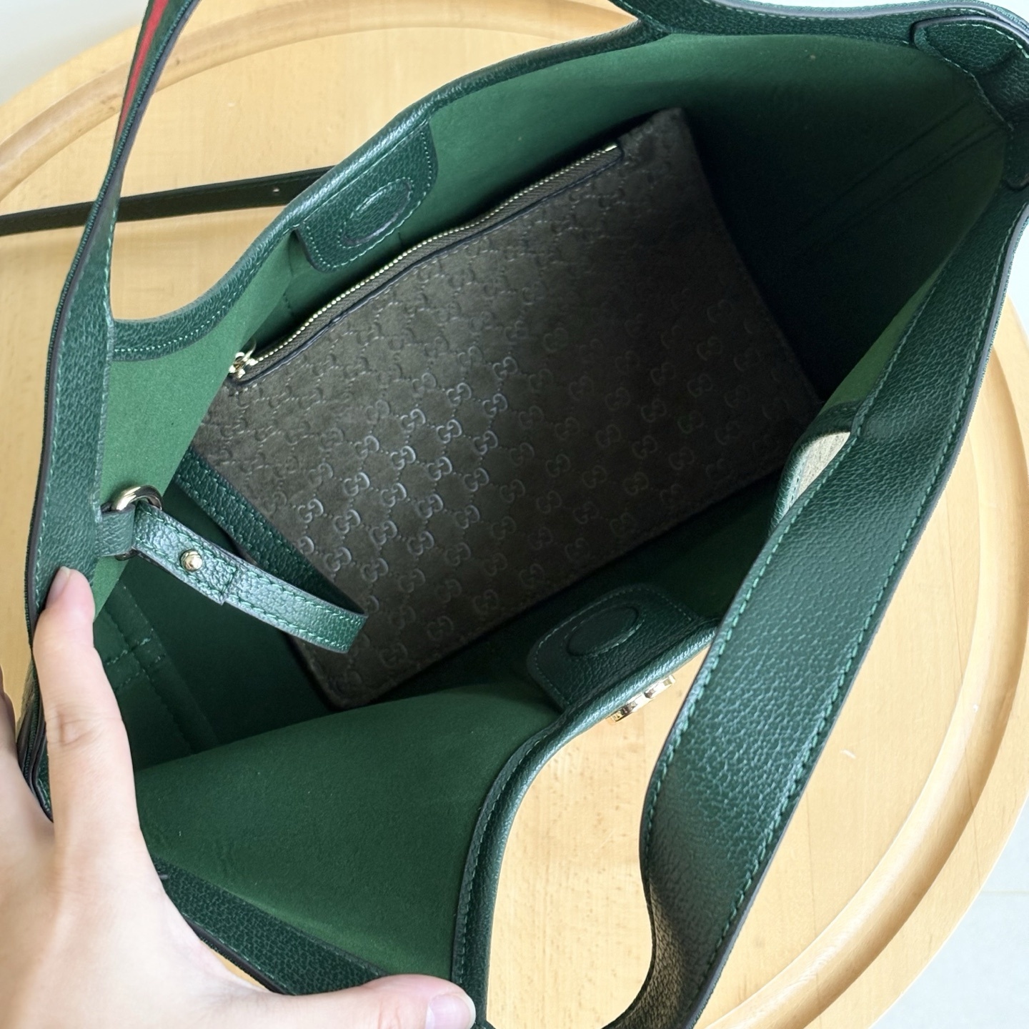 GG BAG/ 25 x 20 x 15 cm