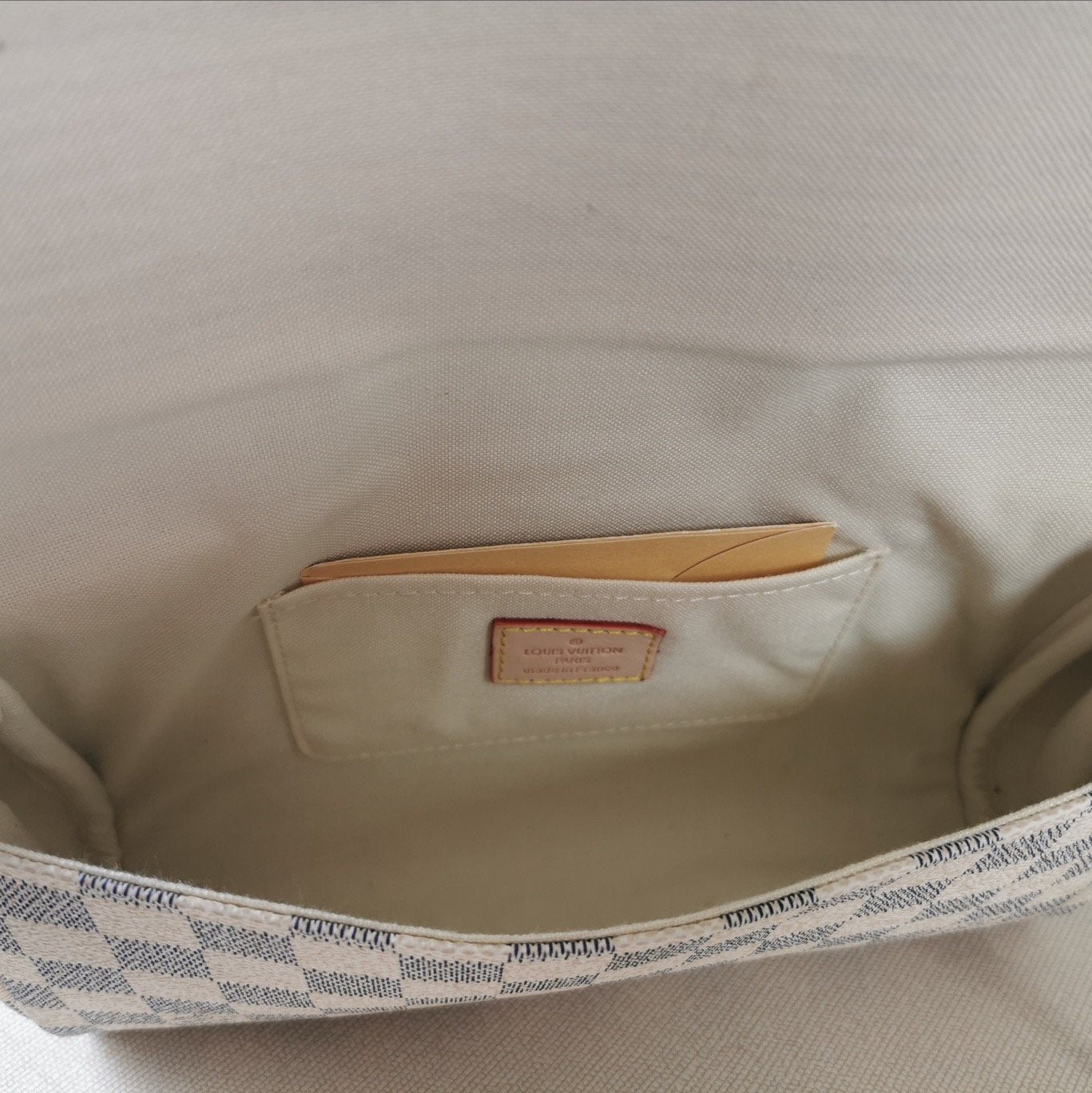 LV BAG/ 28*17*4cm