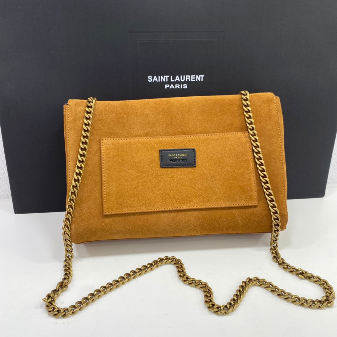 YSL BAG/  28.5 x 20 x 6 cm 