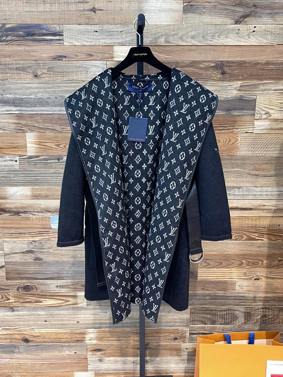 LUV Wrap coat