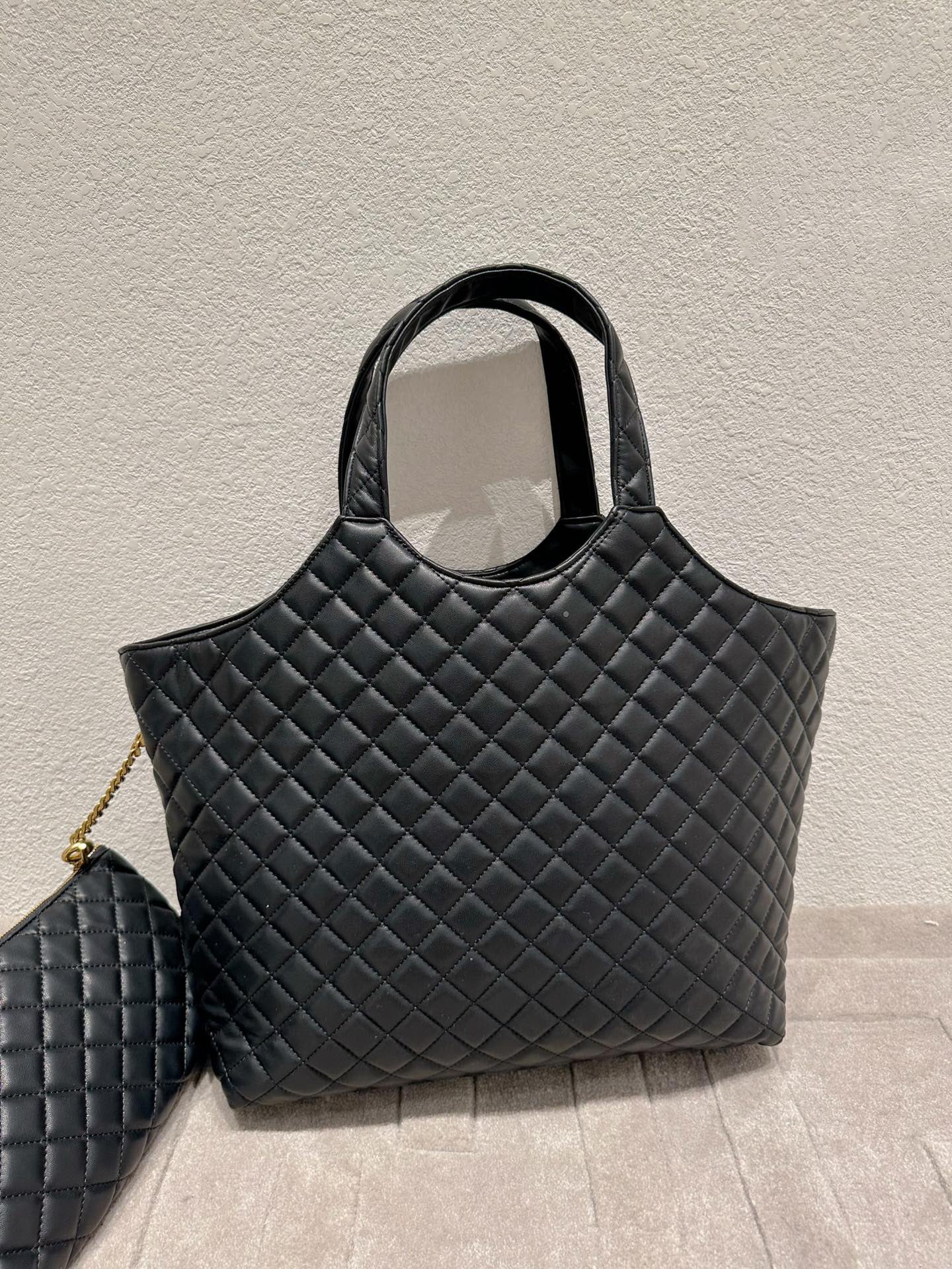 YSL BAG/ 40 x 35 cm