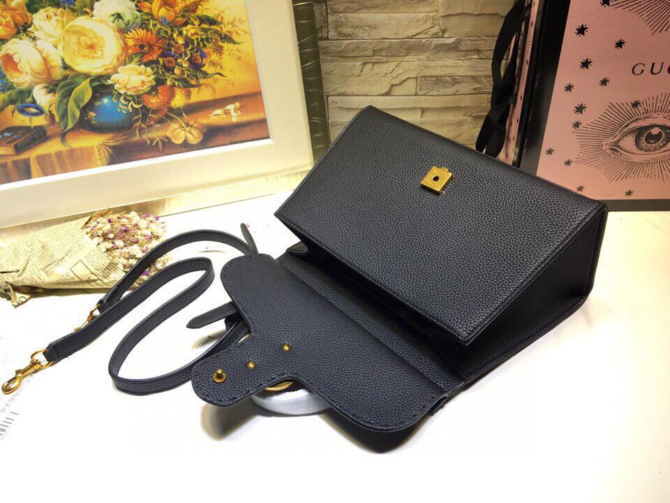 GG BAG/ 31*23*13cm