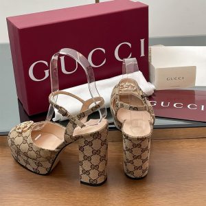 Gucci High heel