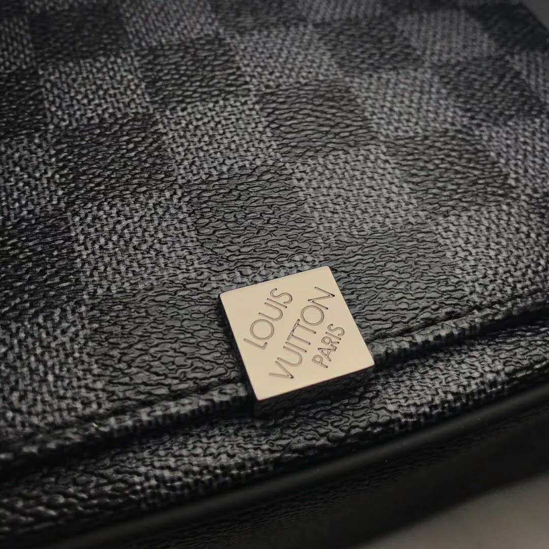 LV BAG/14.2 x 11.4 x 3.9 inches