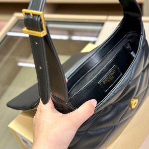 YSL Bag/ 26 x 19 cm 
