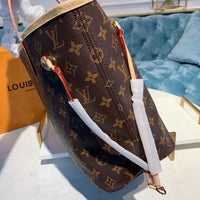 LV BAG/ 32 x 29 x 17 cm 