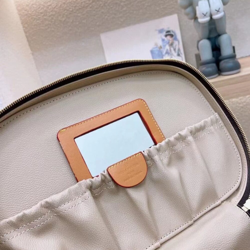 LV BAG/ 32 cm