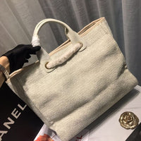 CHL Bag/ 38 x 30 x 18 cm 