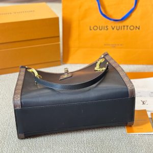 LV Bag/ 35 x 30 cm